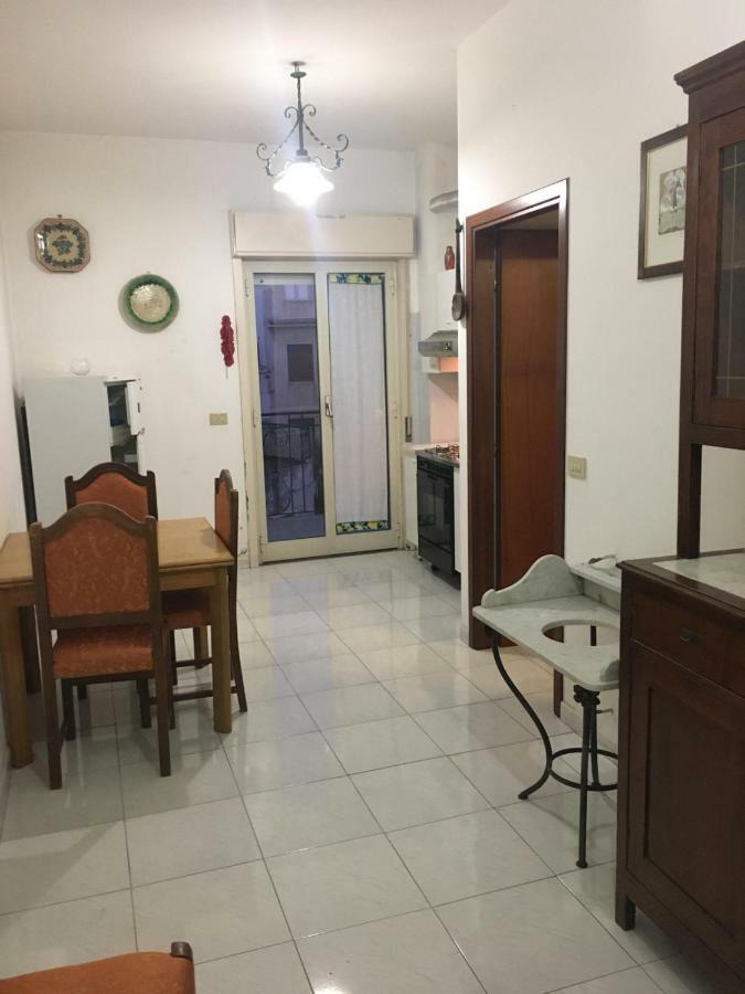 Ad Un Passo Dal Mare Apartman Giardini Naxos Kültér fotó