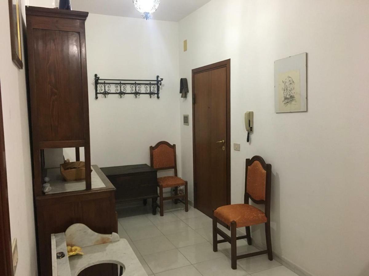 Ad Un Passo Dal Mare Apartman Giardini Naxos Kültér fotó